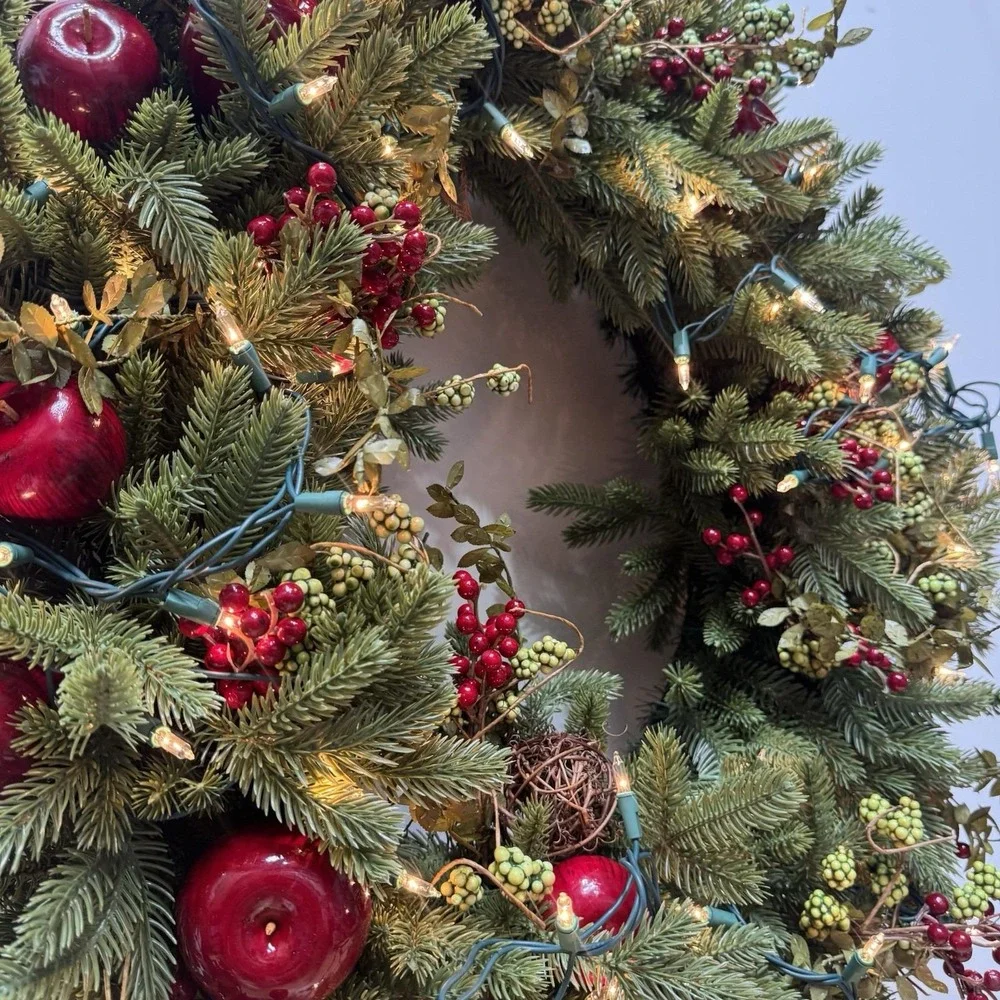 Balsam Hill Norway Spruce Holiday Wreath 32